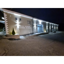 casafunebregeppinopetrone.it